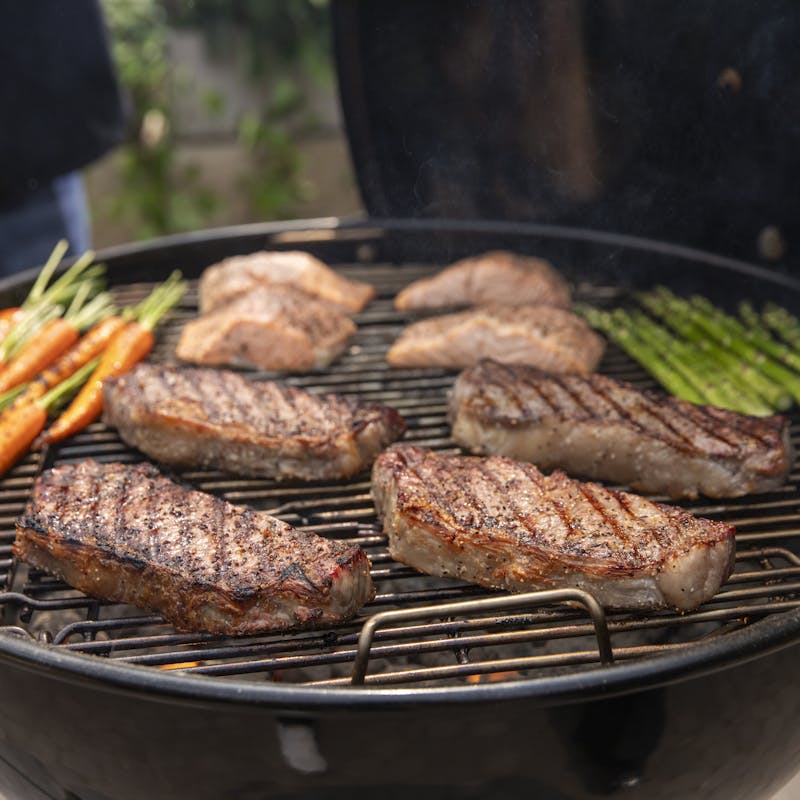 Weber 26” Master-Touch Charcoal Grill