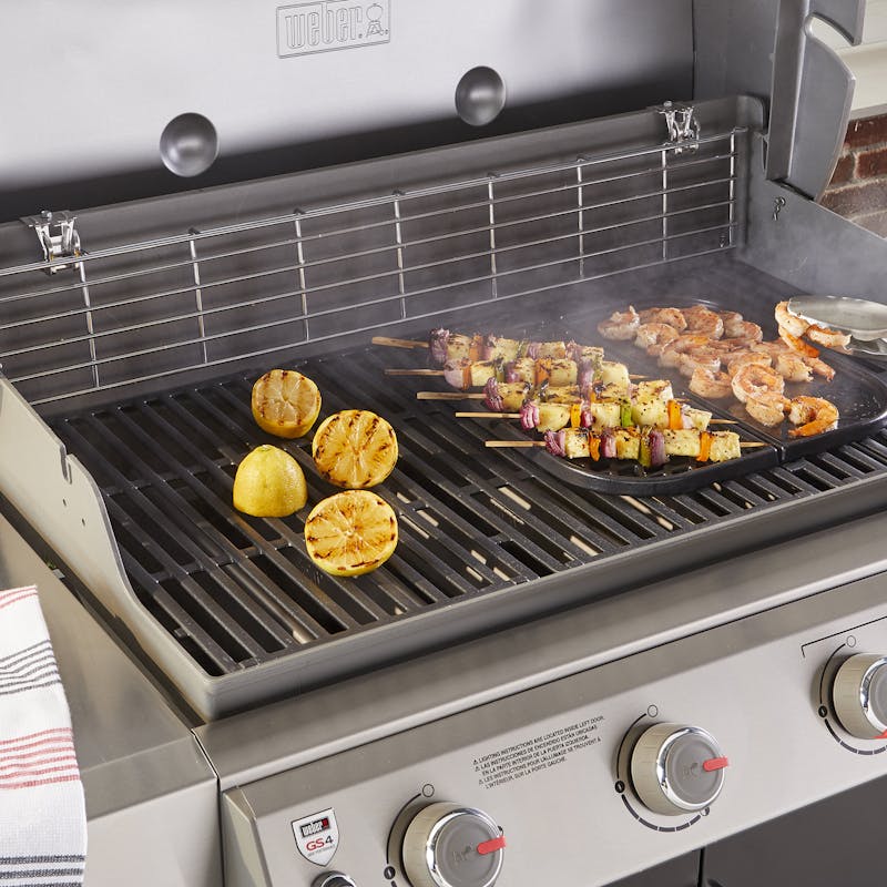 Weber Grill & Griddle Station 8860