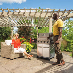 Broil King Regal S420 Pro 4-Burner Freestanding Gas Grill