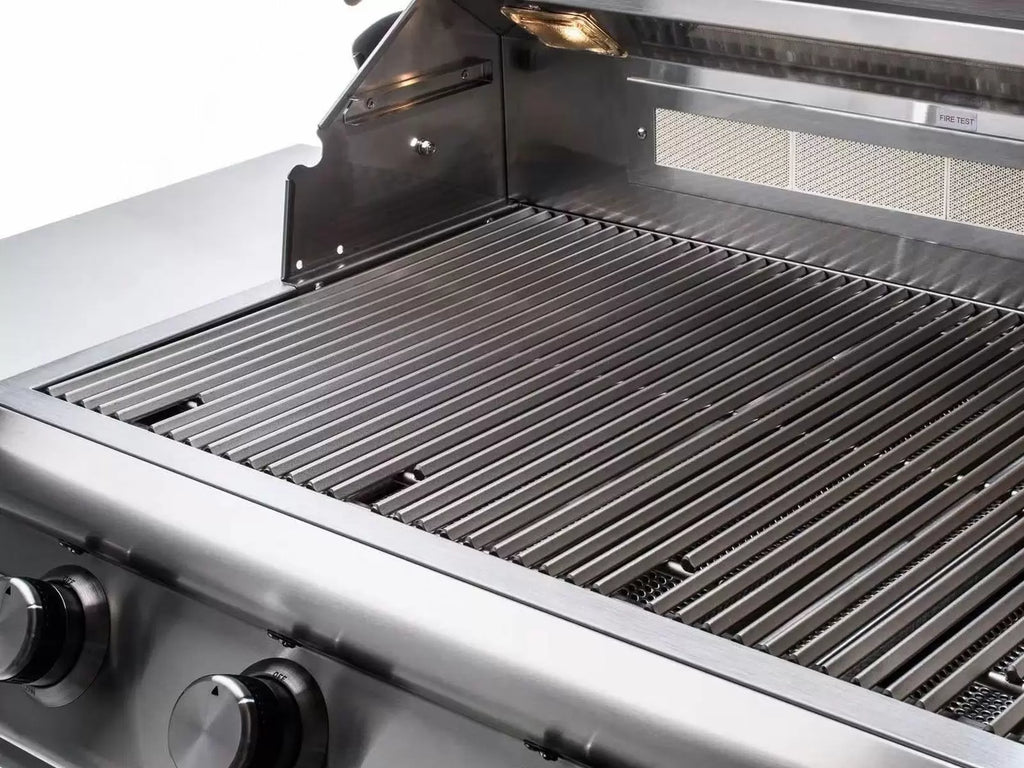 Blaze Marine Grade LTE Plus 32-Inch 4-Burner Gas Grill with Lights