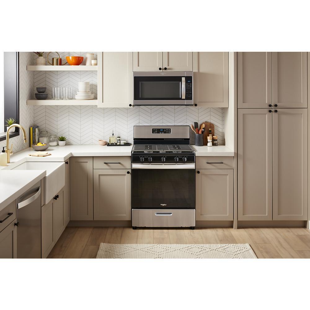 Whirlpool 5.1 Cu. Ft. Freestanding Gas Range with Edge to Edge Cooktop - Stainless Steel