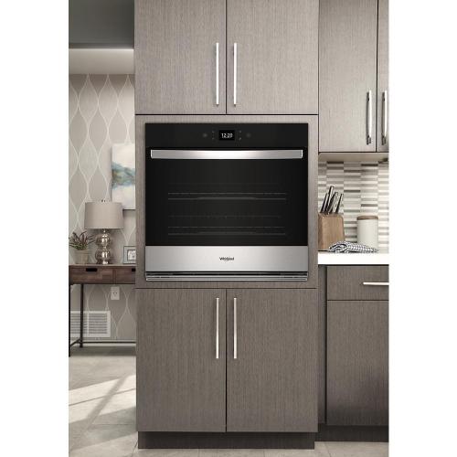 Whirlpool 5.0 Cu. Ft. Single Wall Oven with Air Fry When Connected - Stainless Steel